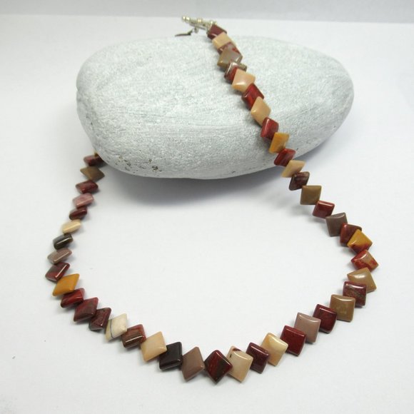 Mookite Jasper diamond necklace - Picture 2 of 9